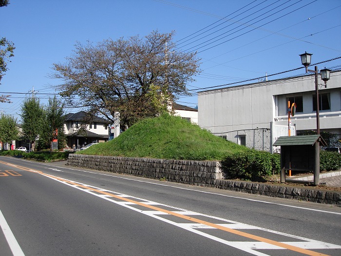 画像:石岡の一里塚