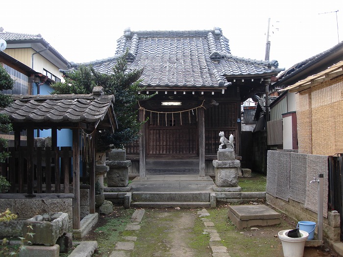 画像：宇迦魂稲荷神社仏閣