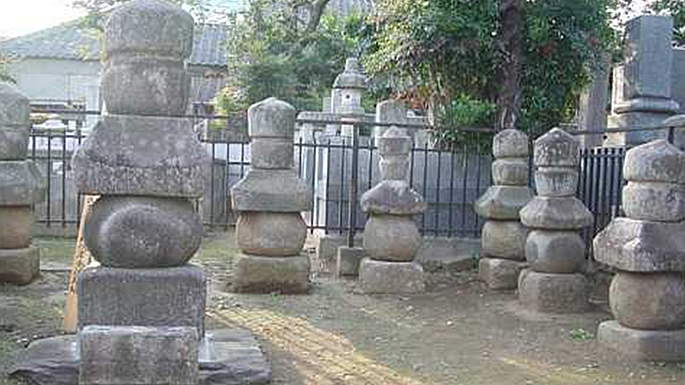 平福寺・大じょう氏墓所02