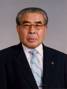 『初代_横田凱夫市長（水色）』の画像