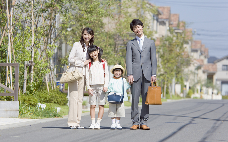 【ポイント2】新婚・子育て世帯に家賃を助成します！