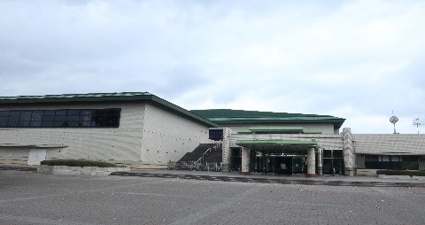 石岡運動公園体育館