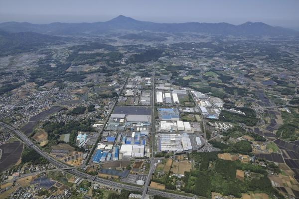工業団地と筑波さん