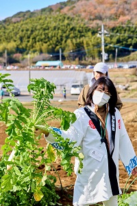 9_大根獲ったどー