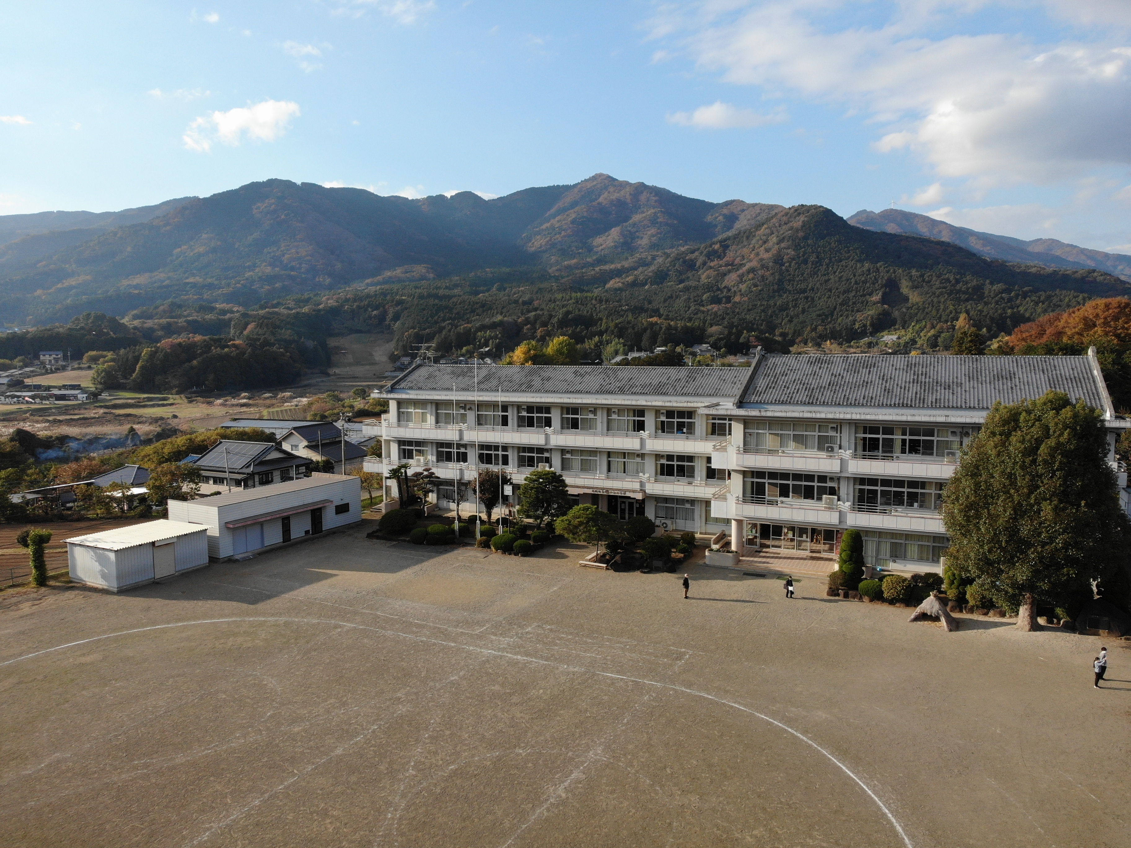 葦穂小学校